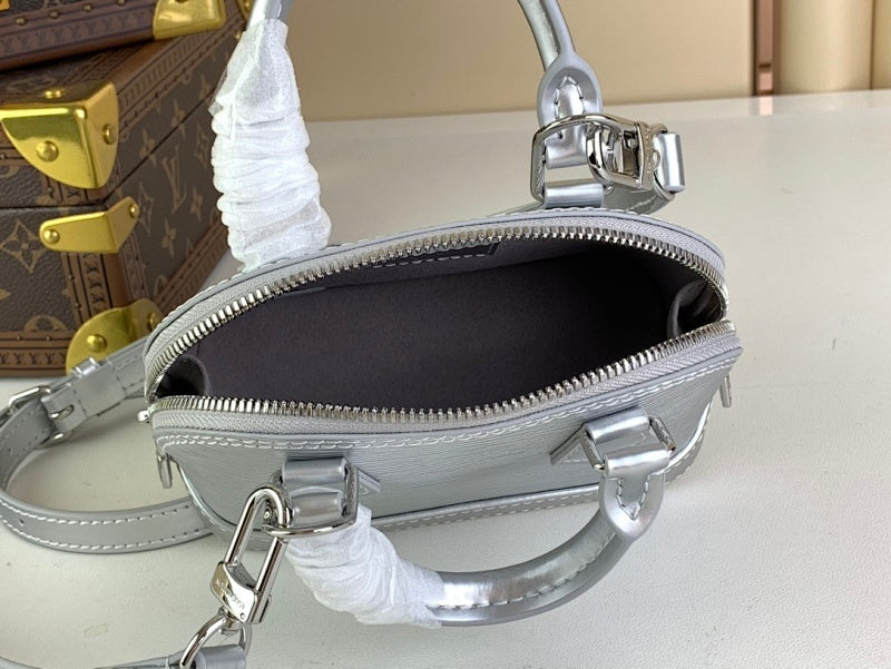 Anum Bags ln Luxury Bag --58704