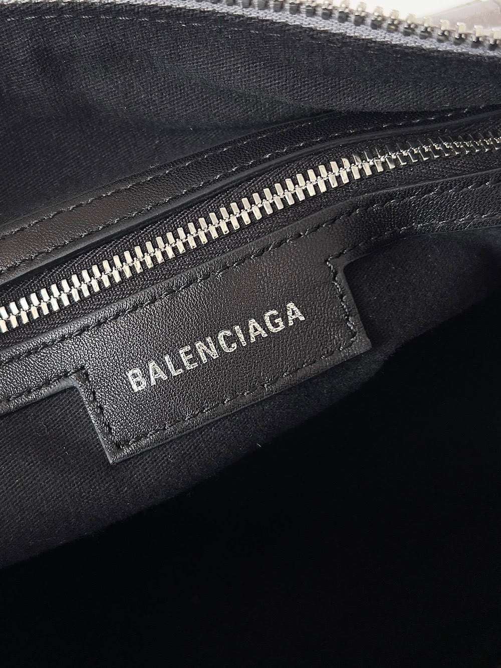 Ezyycart Bags Balenciaga Luxury Bag --111128