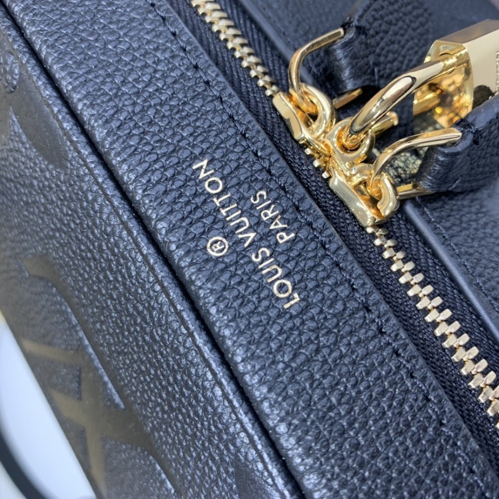 Anum Bags ln Luxury Bag --59407
