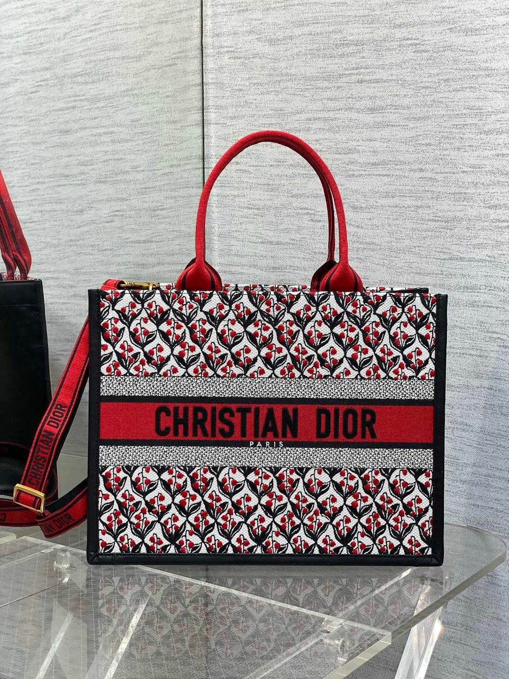 new-luxury-designer-bags-nm16080
