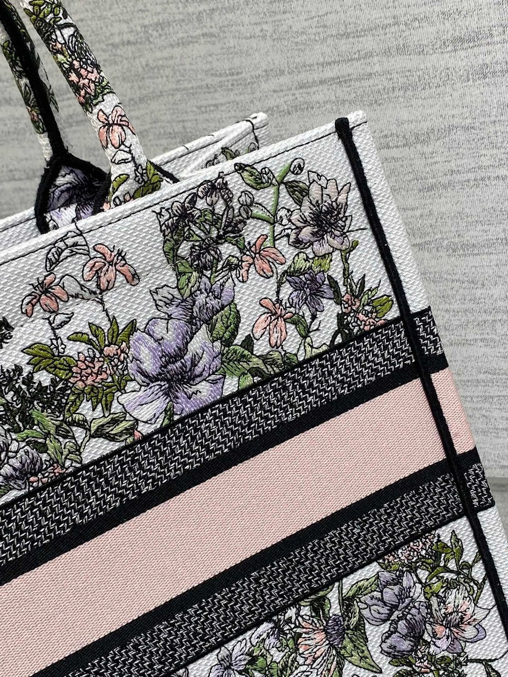 new-designer-premium-bags-nm16599