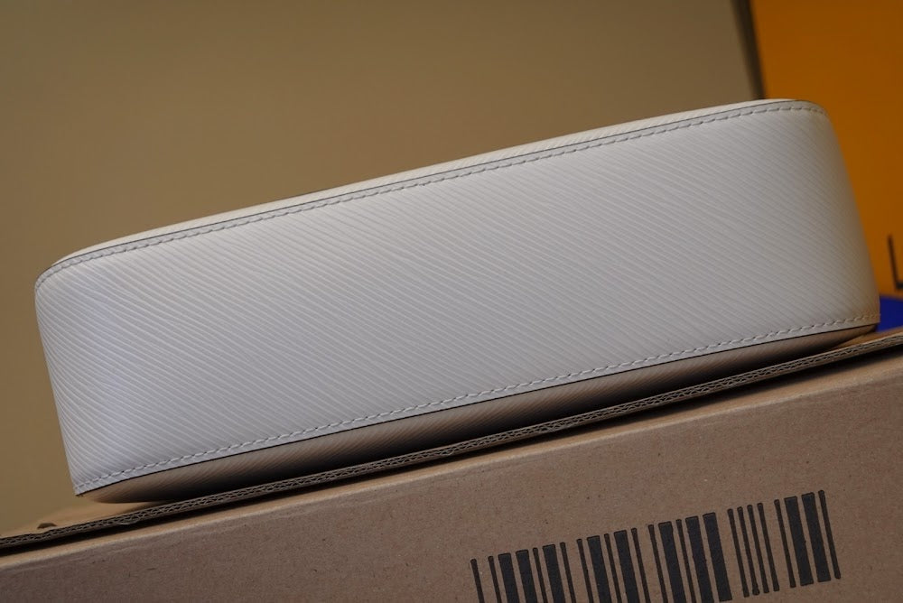 Anum Bags ln Luxury Bag --59995
