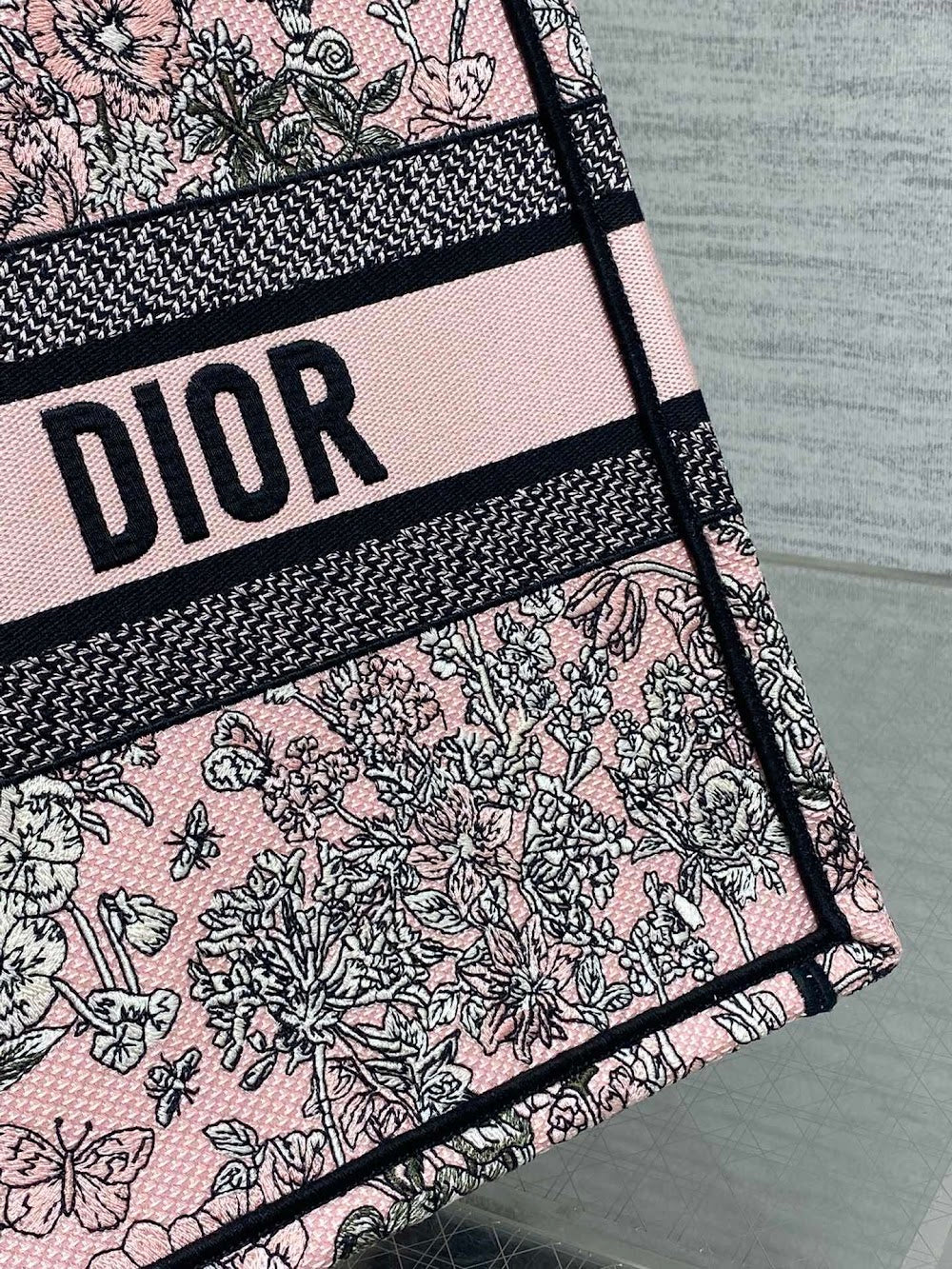 new-luxury-designer-bags-nm16042
