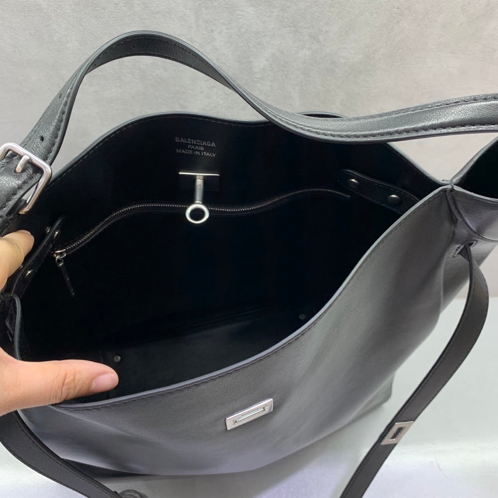 Ezyycart Bags Balenciaga Luxury Bag --110992
