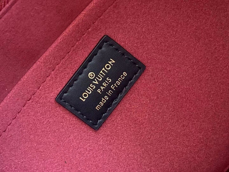 Anum Bags ln Luxury Bag --60481