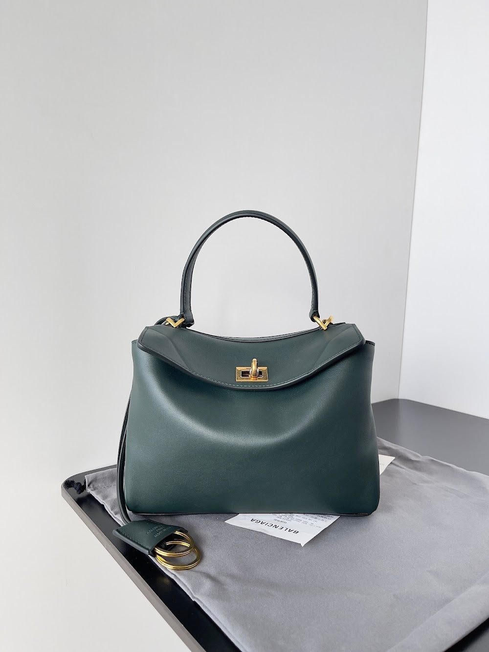 Ezyycart Bags Balenciaga Luxury Bag --110830
