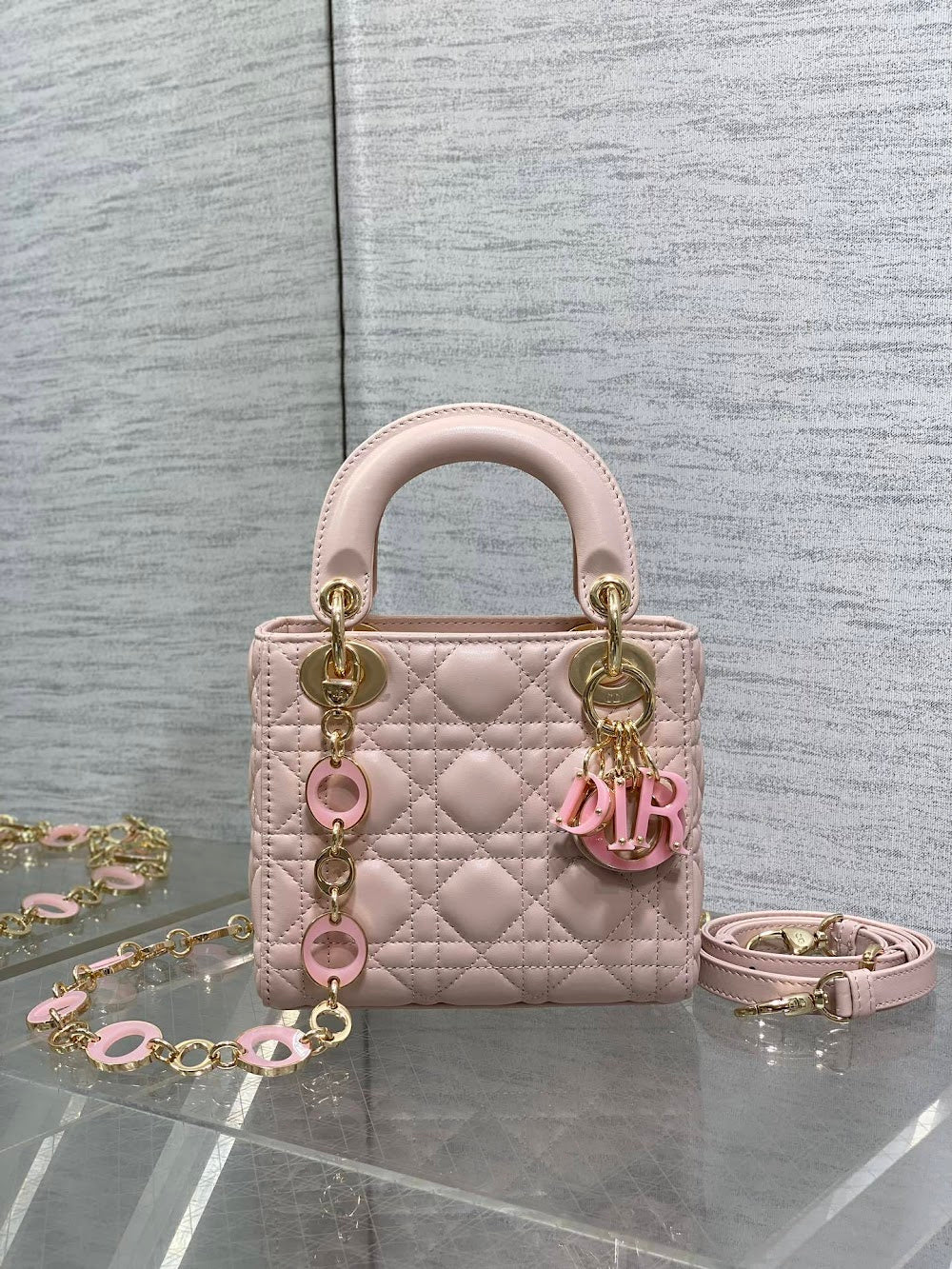 new-designer-premium-bags-nm16199