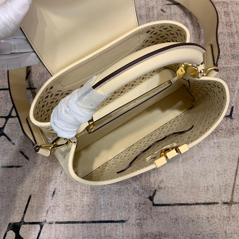Anum Bags ln Luxury Bag --57016