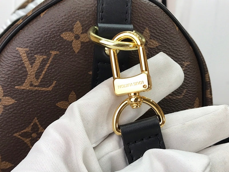 Anum Bags ln Luxury Bag --59472