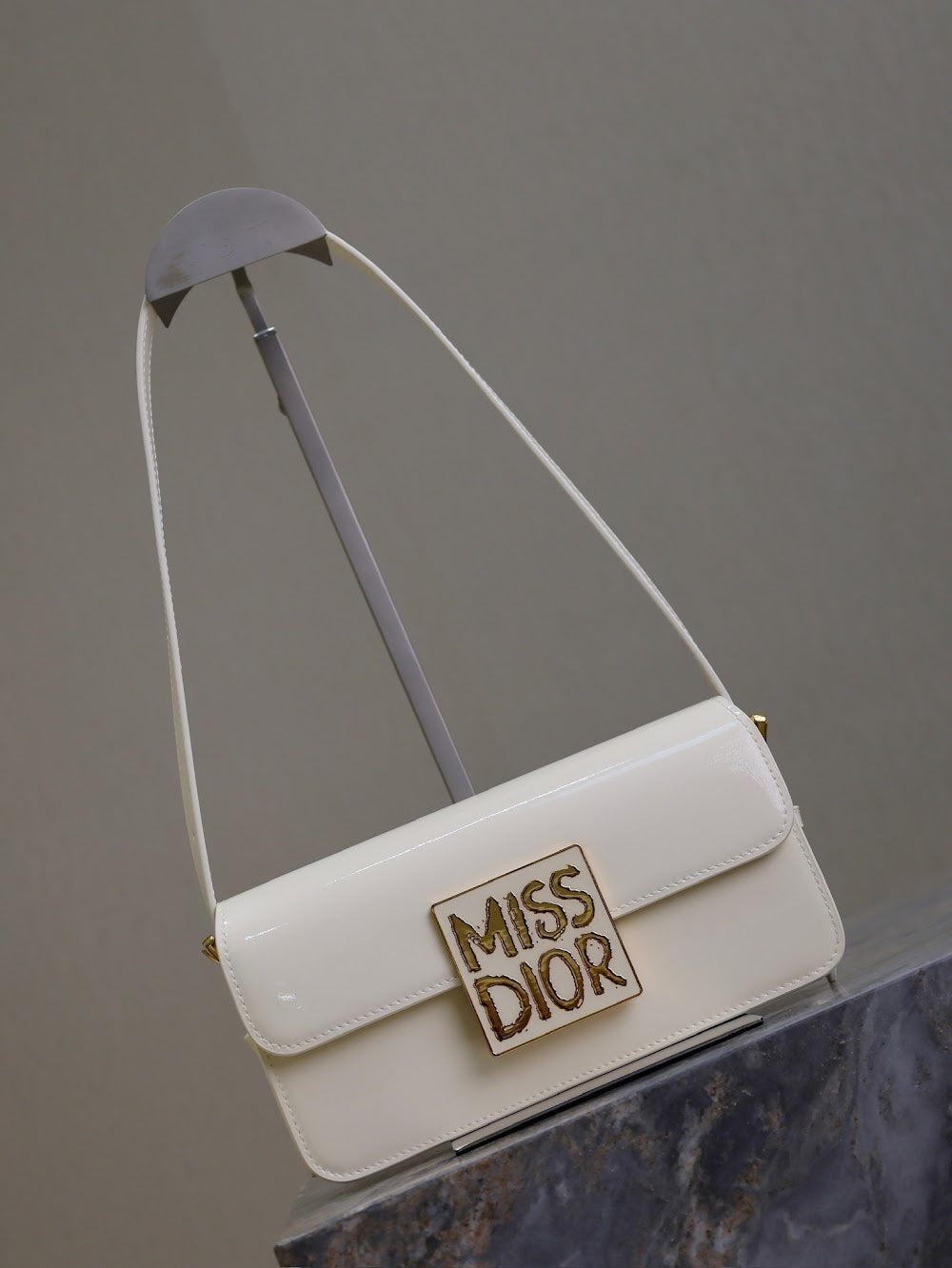 new-designer-premium-bags-nm16119