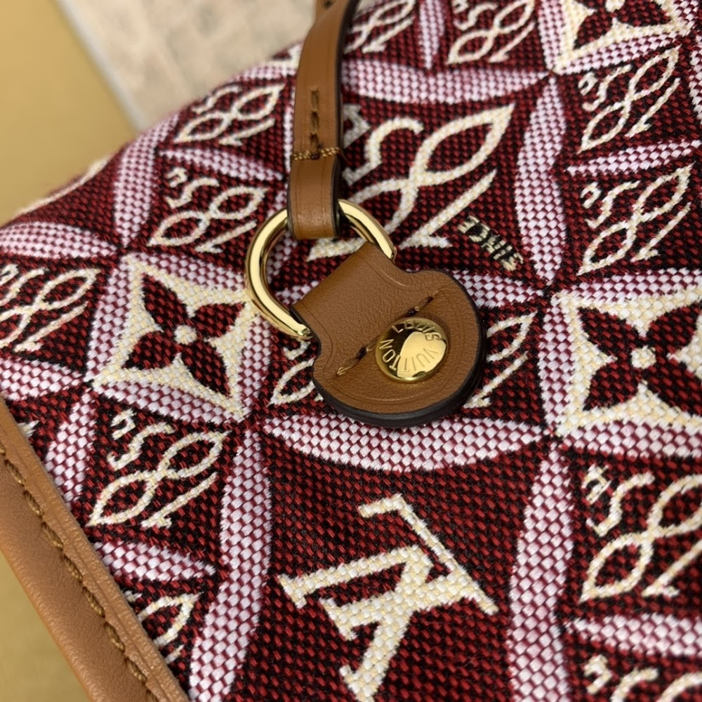 Anum Bags ln Luxury Bag --57930