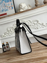 new-luxury-designer-bags-nm11581