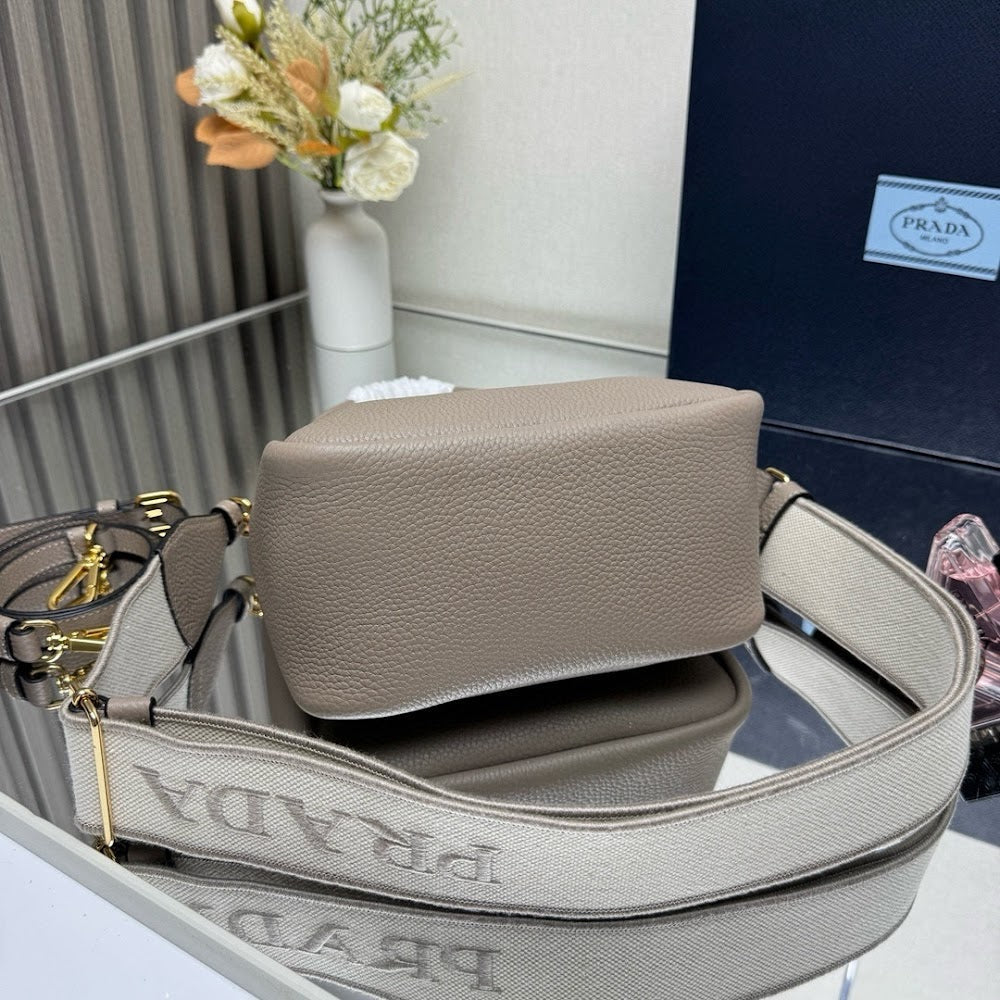 Ezyycart Bags Pradn Luxury Bag --101789