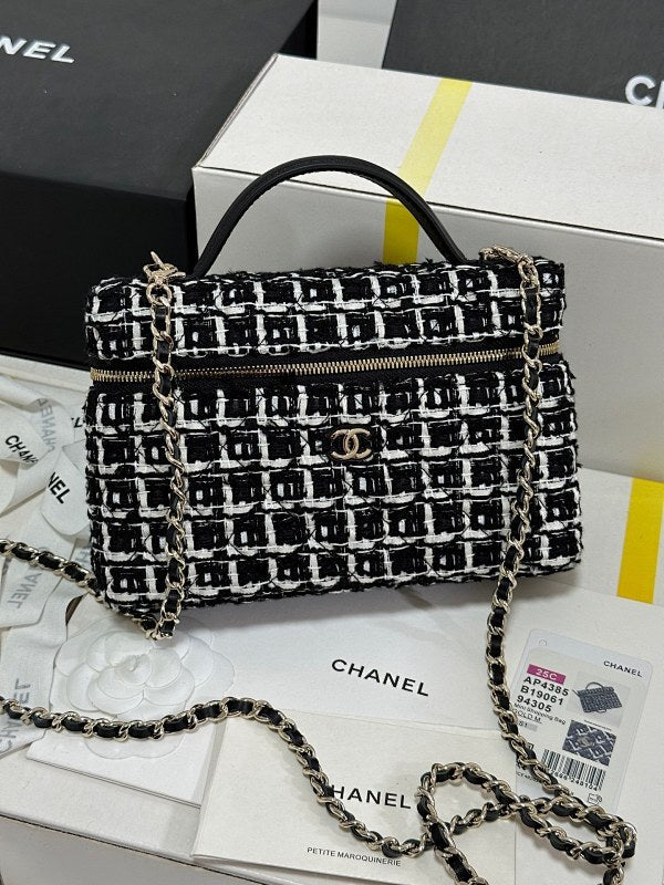 new-luxury-designer-bags-nm9606