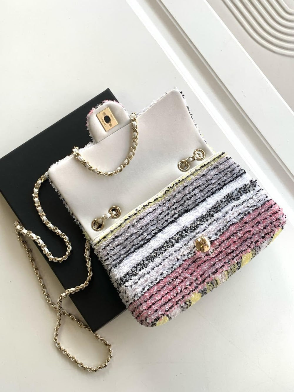 Anum Bags CHn Luxury Bag --114172