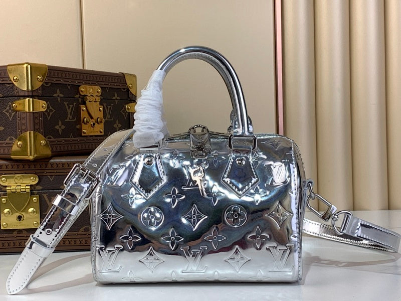 Anum Bags ln Luxury Bag --56690
