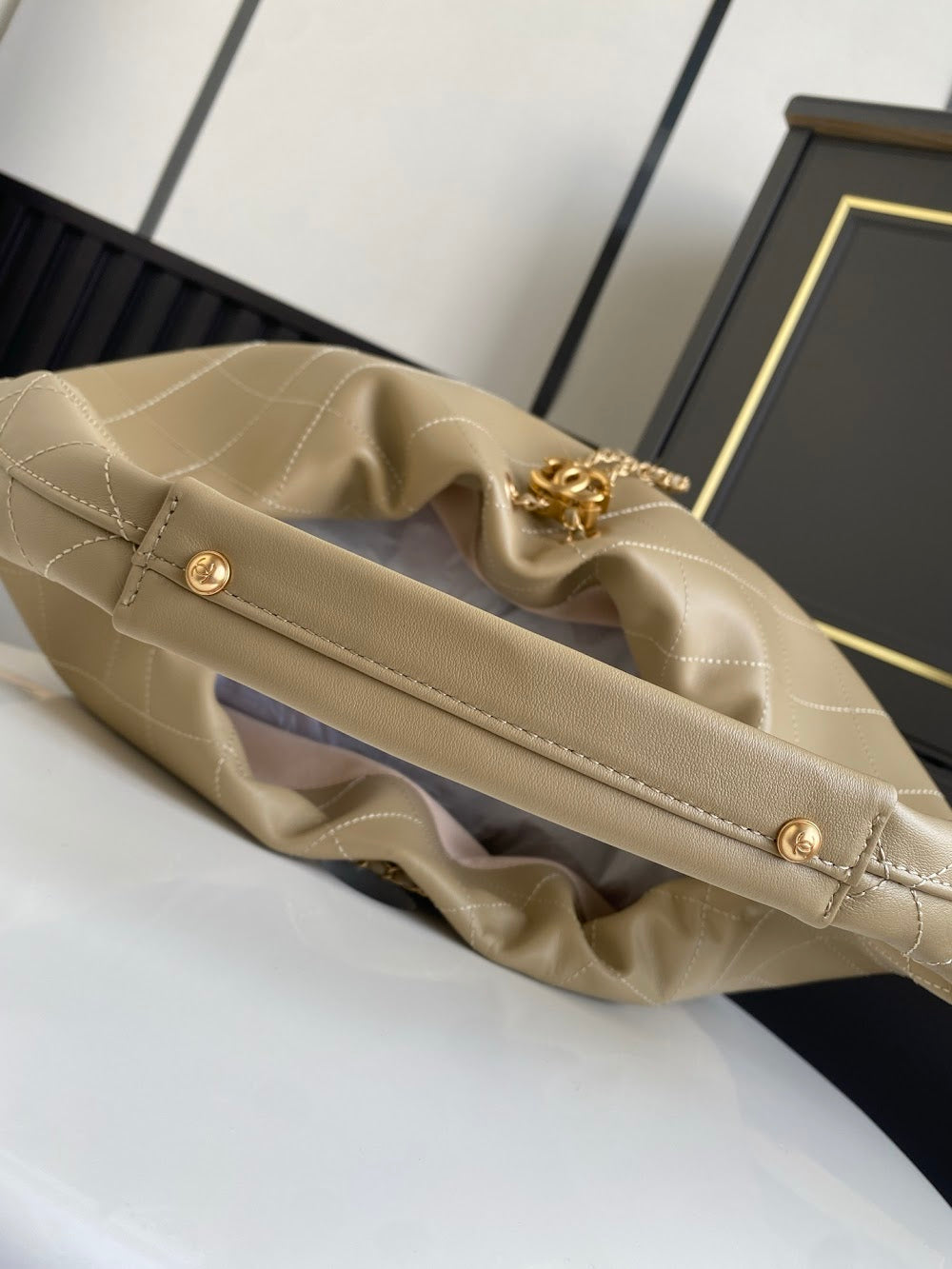 Anum Bags CHn Luxury Bag --114104