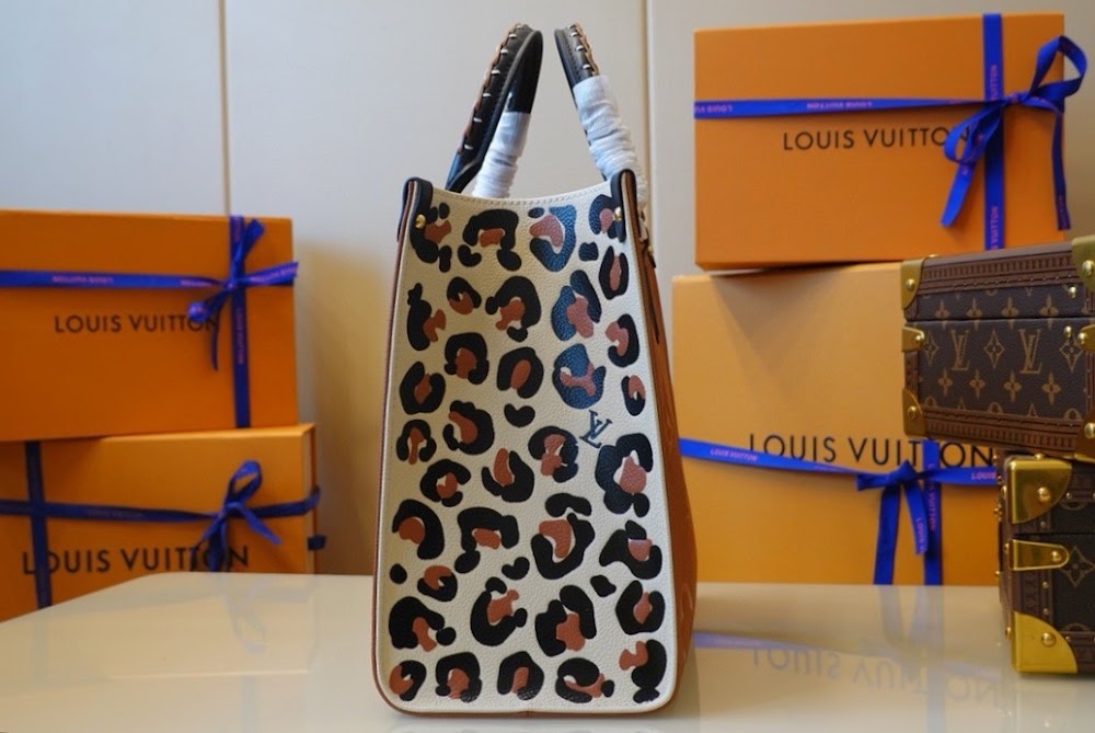 Anum Bags ln Luxury Bag --60324