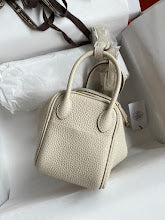 new-luxury-designer-bags-nm11384