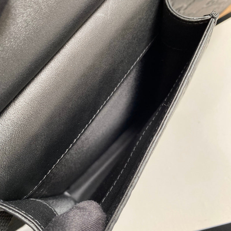 new-luxury-designer-bags-nm19024