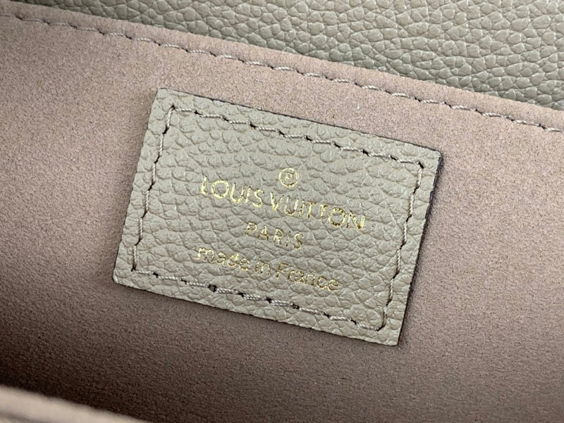 Anum Bags ln Luxury Bag --56576