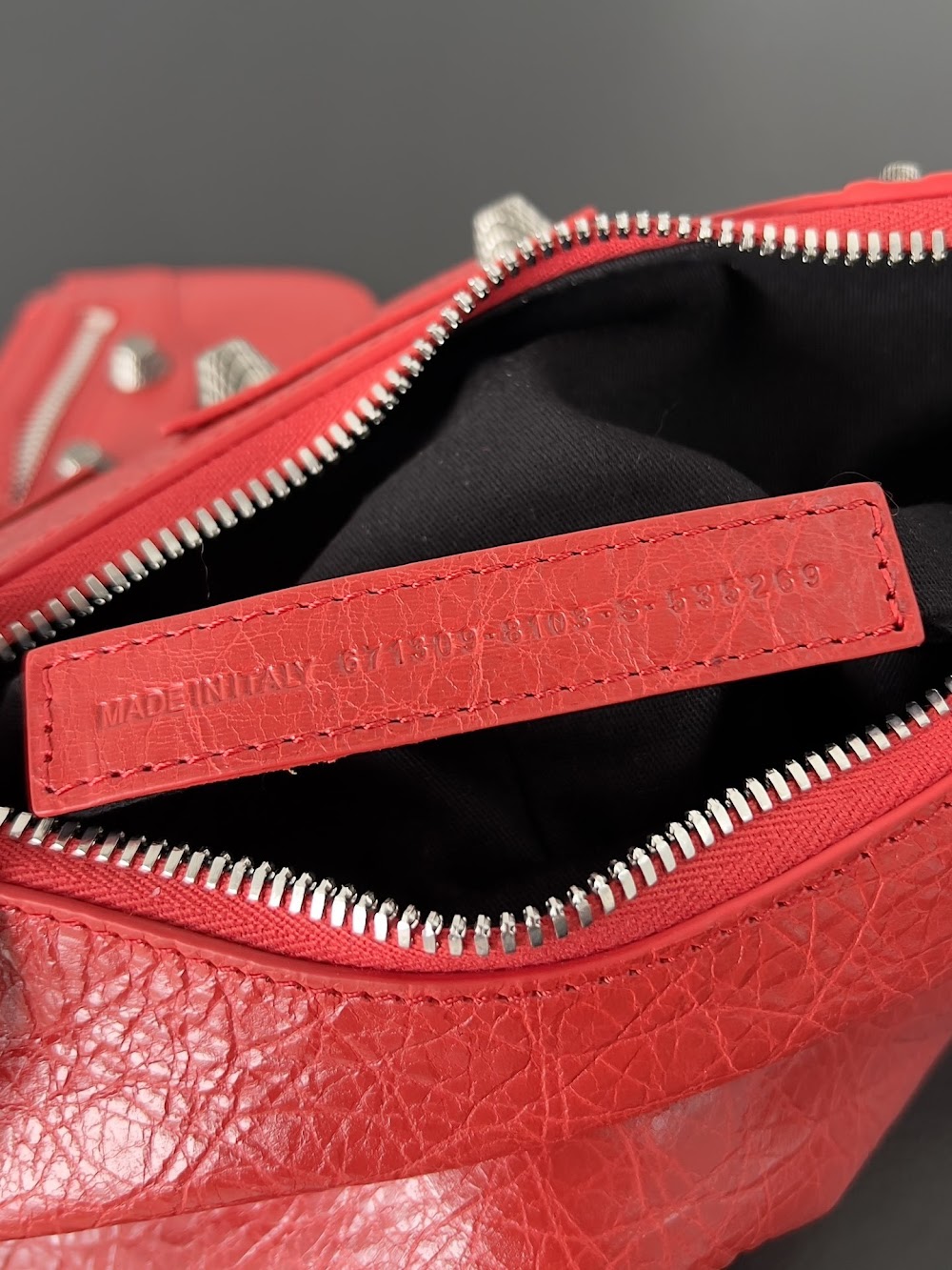 Ezyycart Bags Balenciaga Luxury Bag --111157