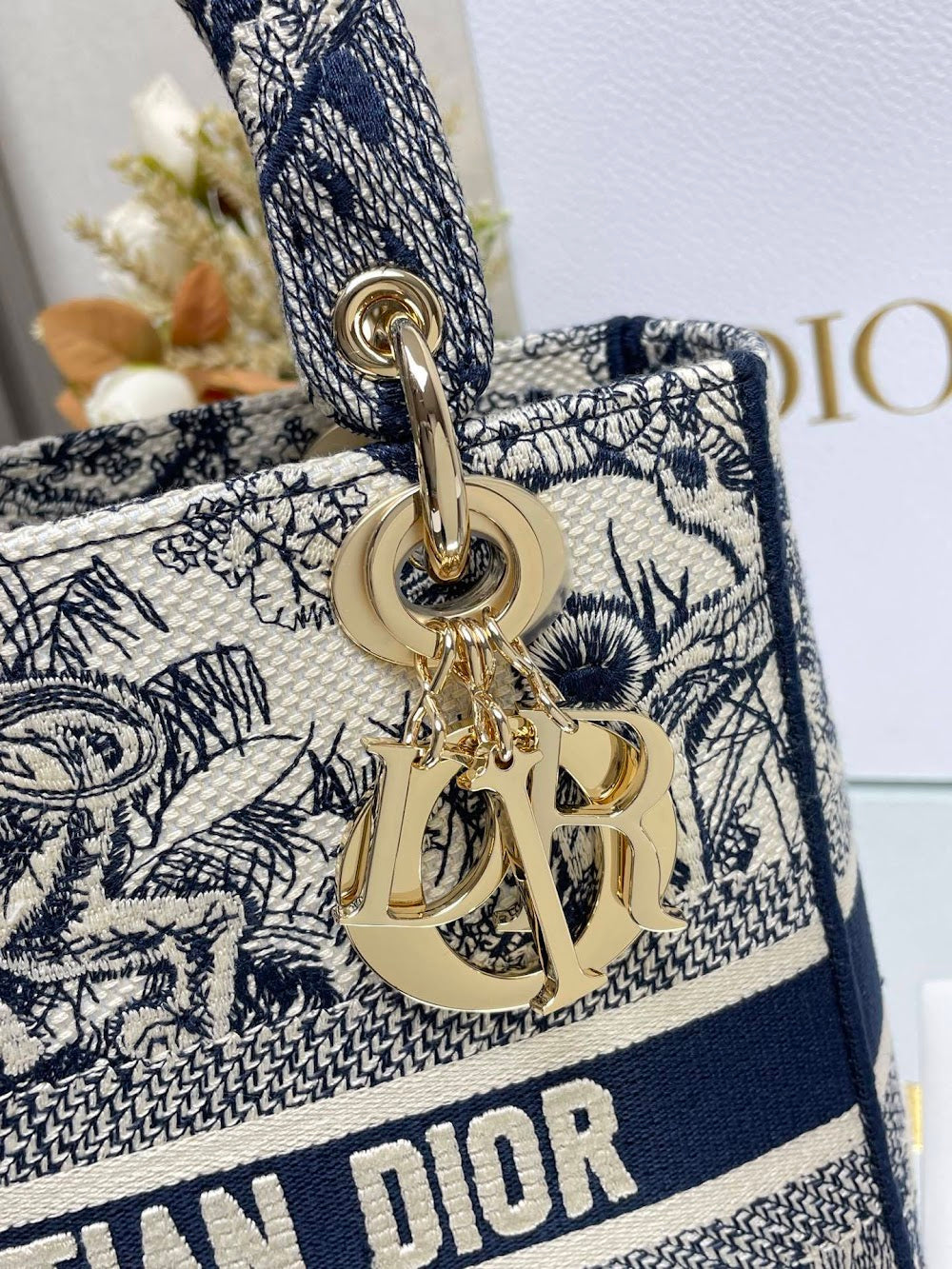 new-designer-premium-bags-nm15925