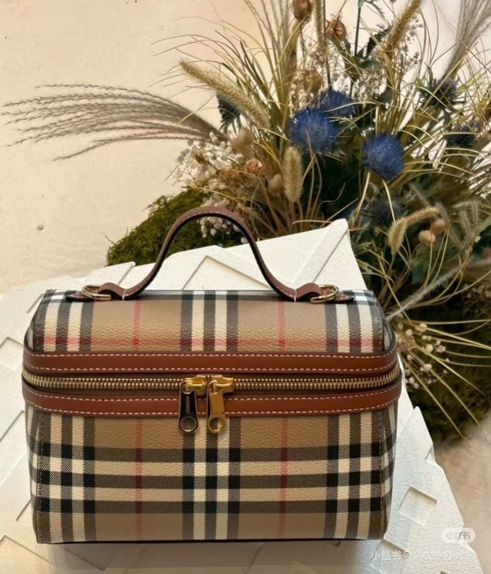 Ezyycart Bags Burberryn Luxury Bag --92892