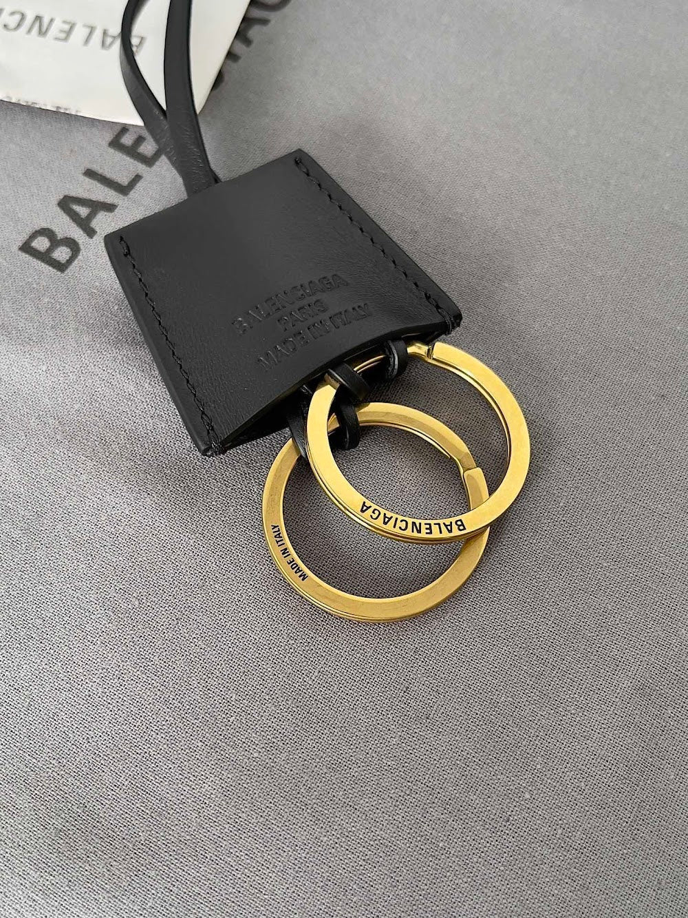 Ezyycart Bags Balenciaga Luxury Bag --111736