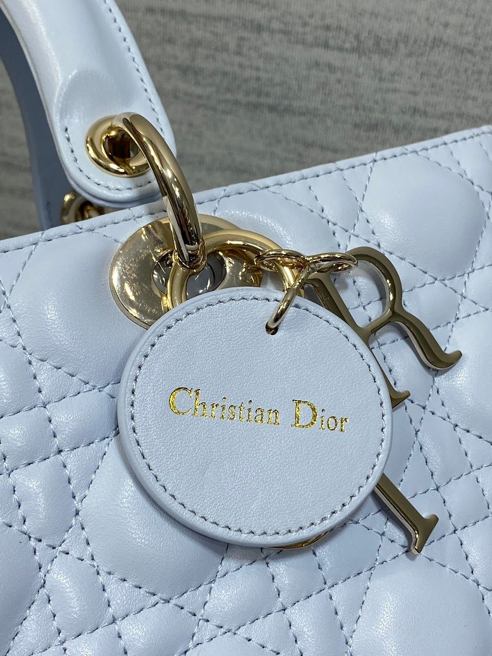 new-designer-premium-bags-nm16352