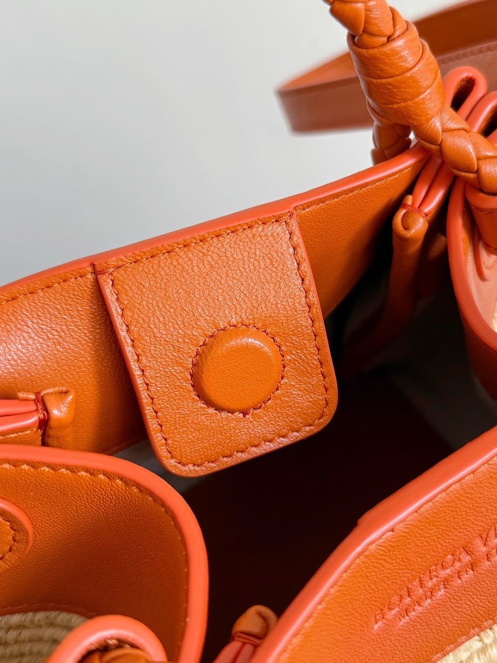Ezyycart Bags Bottegan Luxury Bag --90918