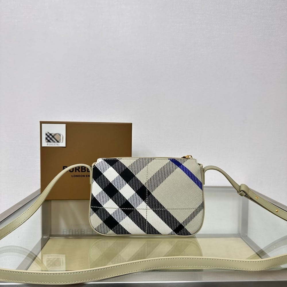 Ezyycart Bags Burberryn Luxury Bag --92501