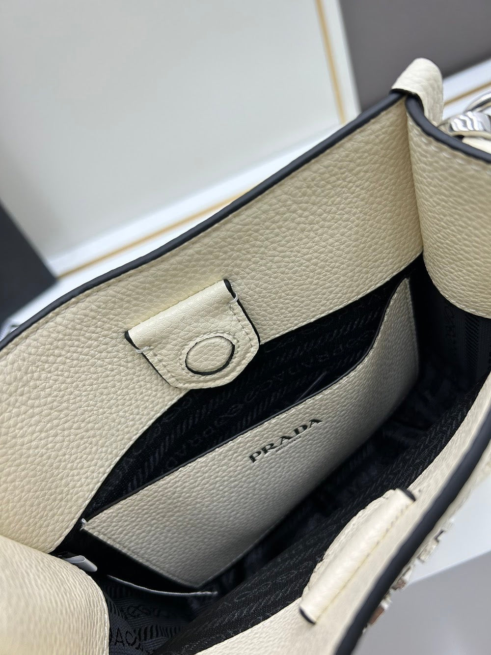 Ezyycart Bags pradn Luxury Bag --74567