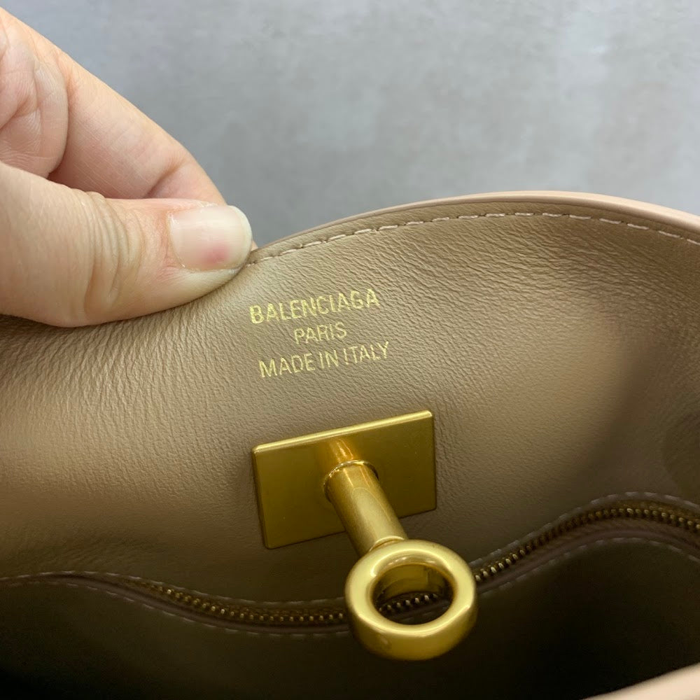 Ezyycart Bags Balenciaga Luxury Bag --110989