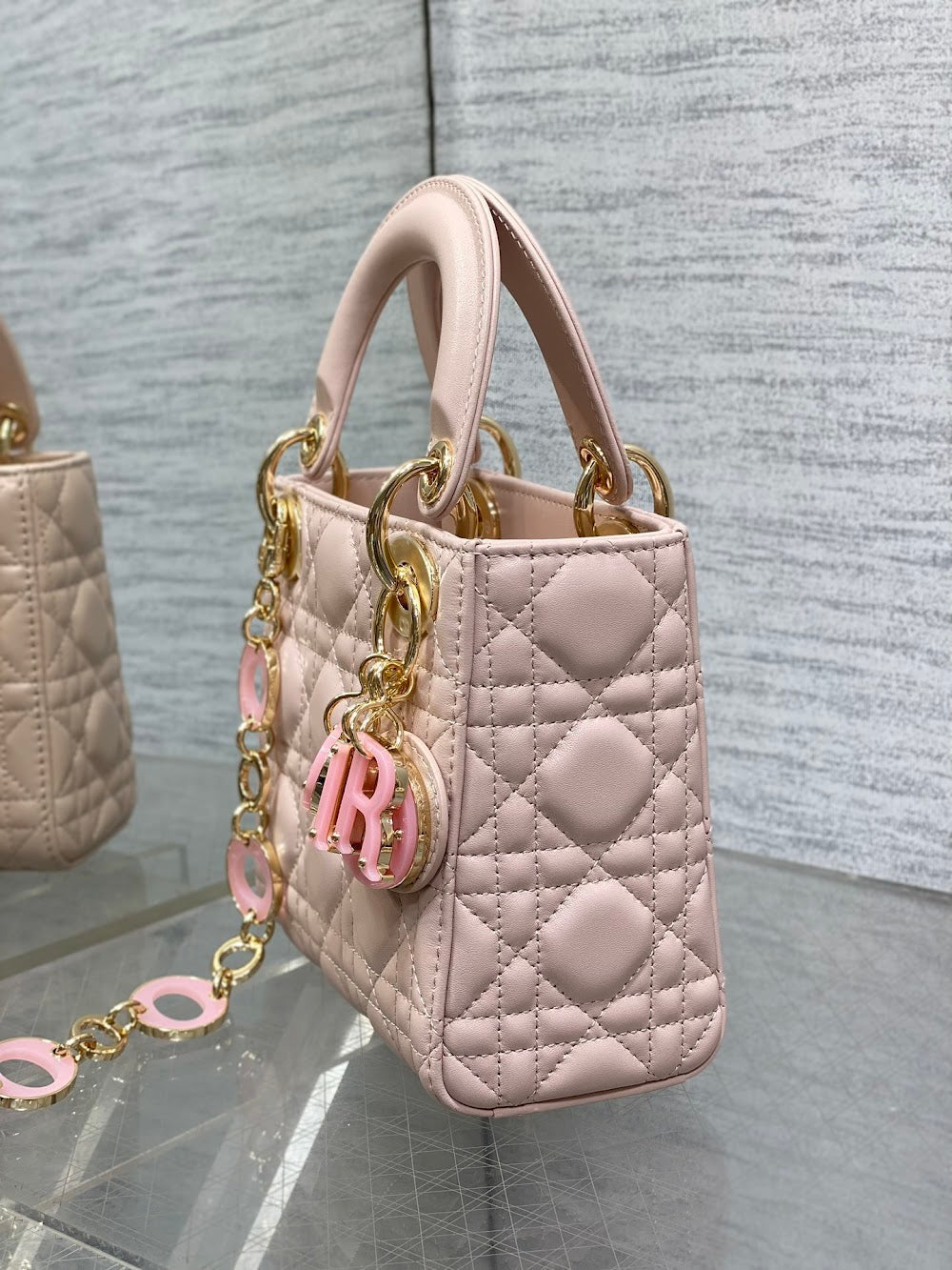 new-designer-premium-bags-nm16199