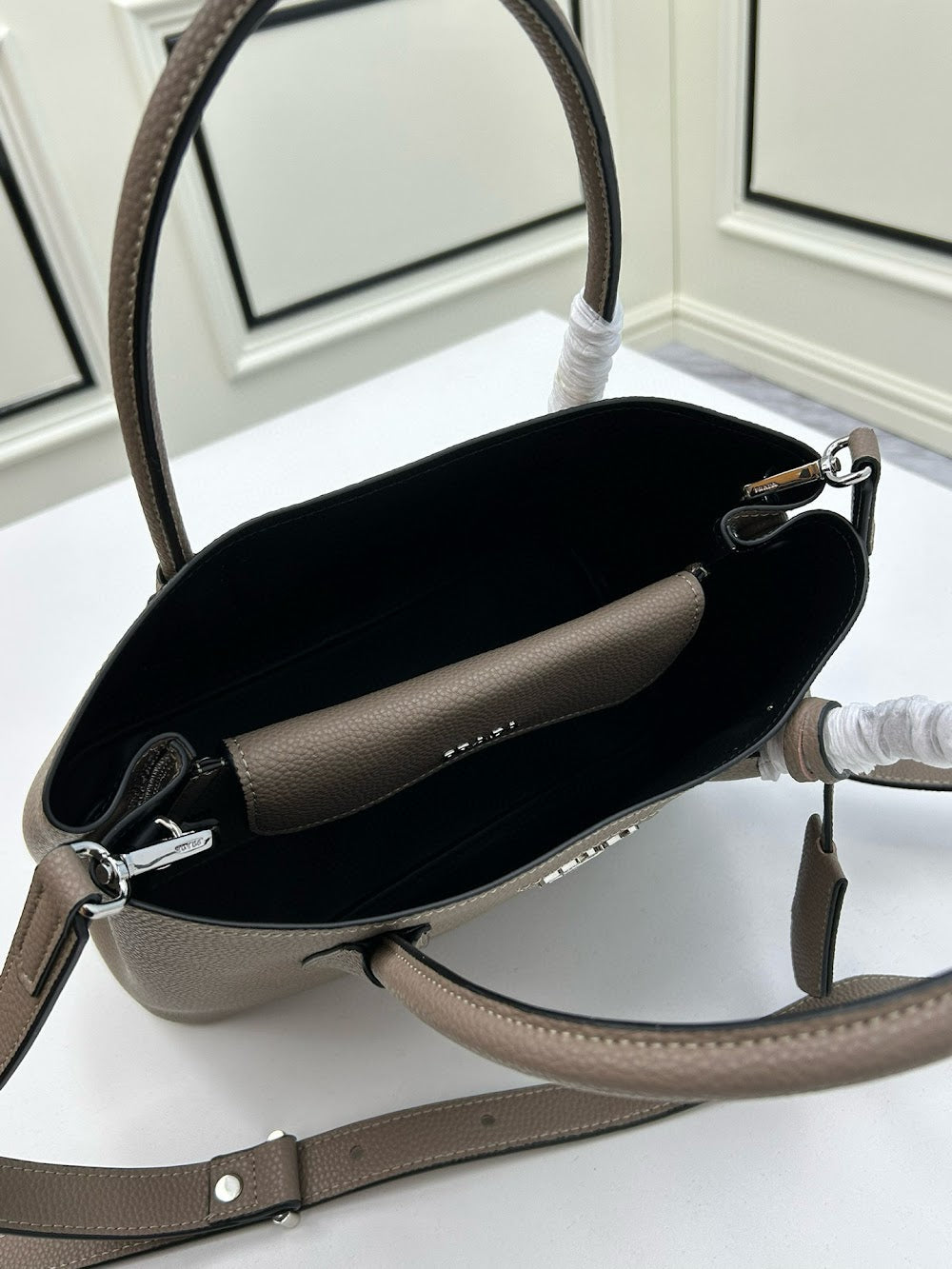 Ezyycart Bags pradn Luxury Bag --74071