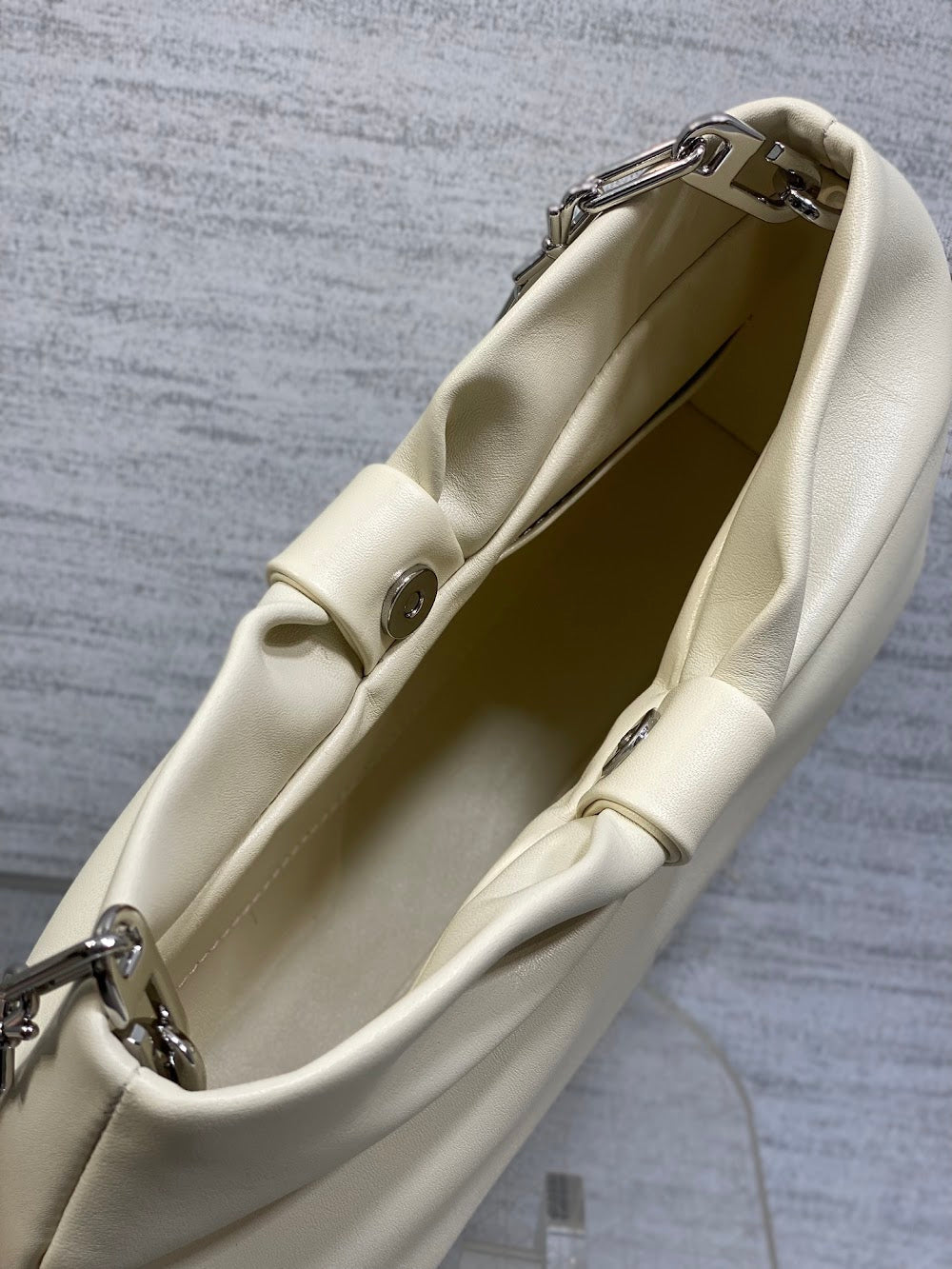 new-designer-premium-bags-nm15886