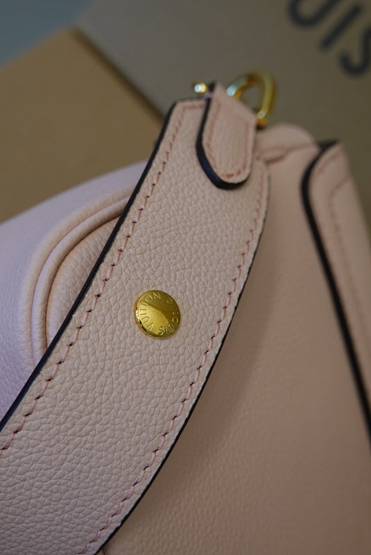 Anum Bags ln Luxury Bag --60842