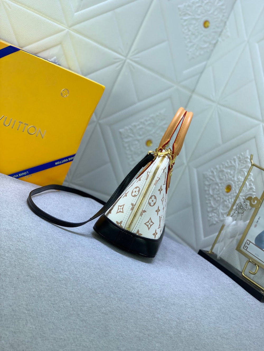 Anum Bags LVn Luxury Bag --80087