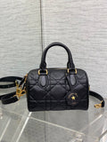 new-designer-premium-bags-nm16060