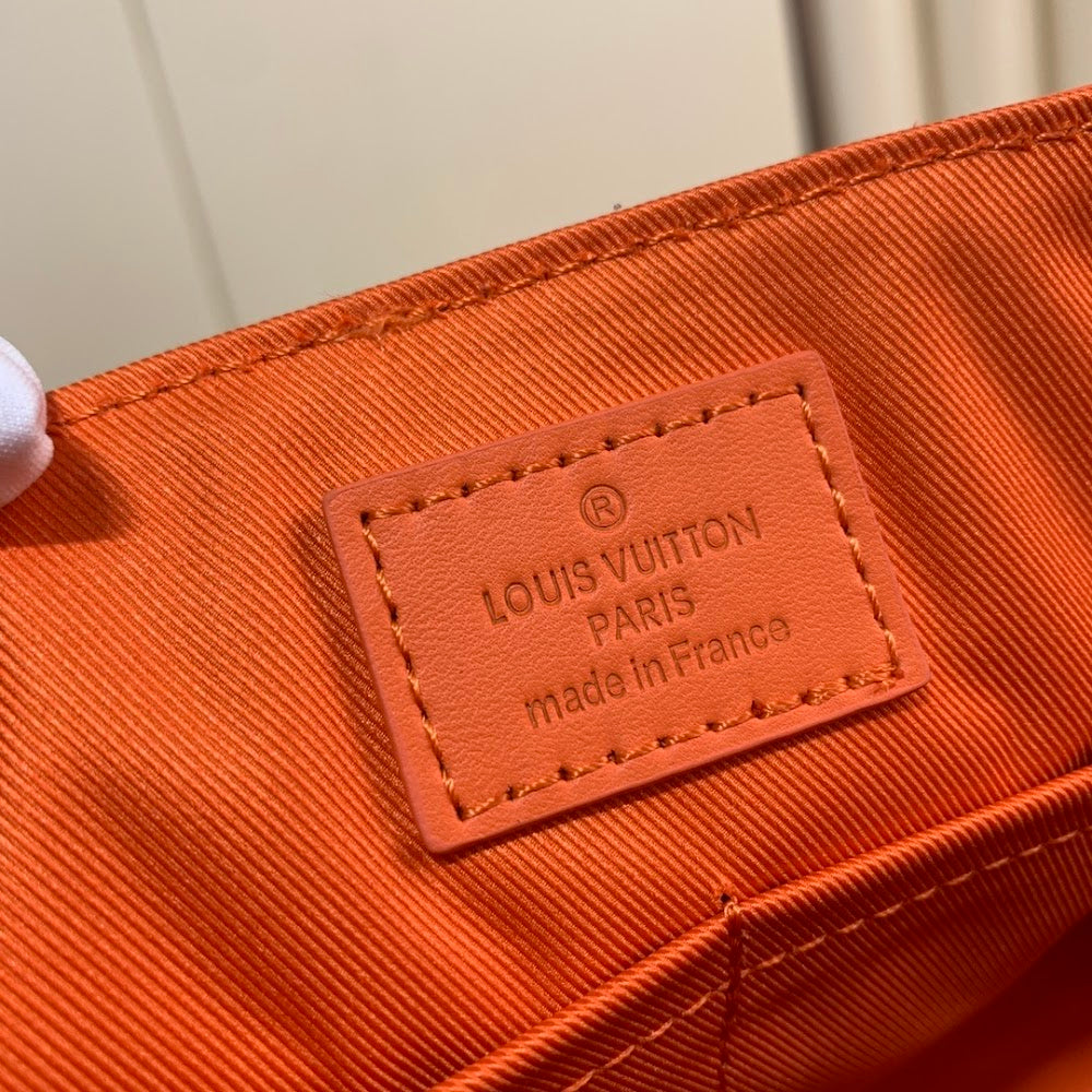 Anum Bags ln Luxury Bag --60824