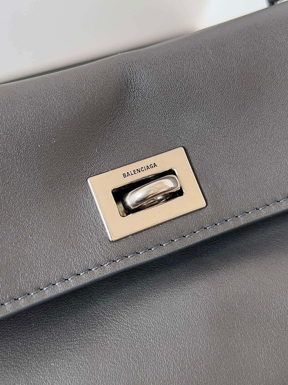 Ezyycart Bags Balenciaga Luxury Bag --110586