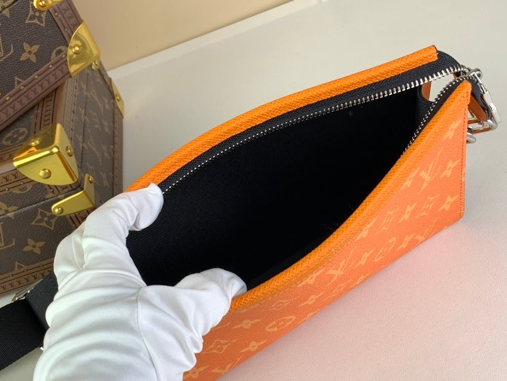 Anum Bags ln Luxury Bag --56953