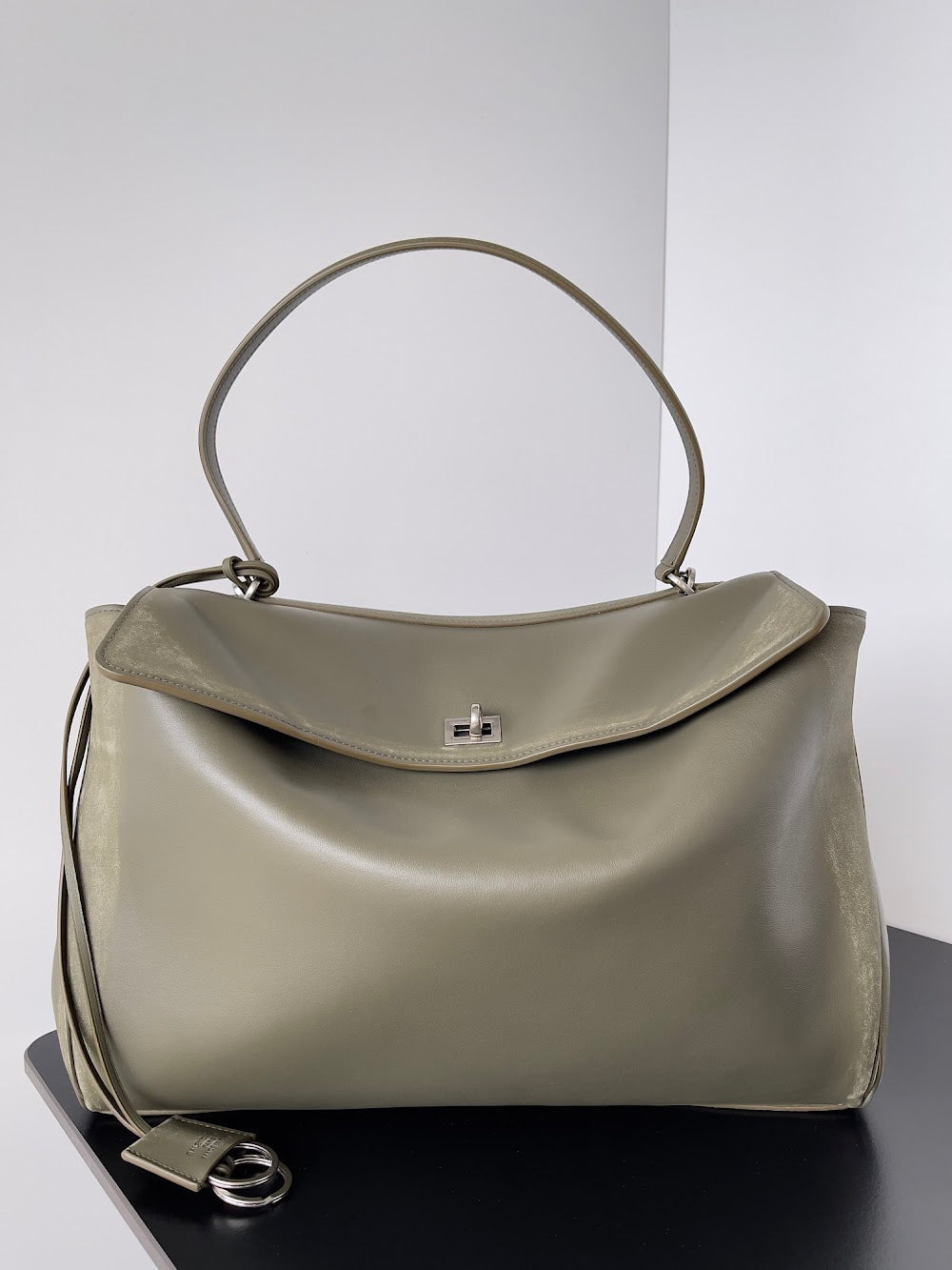 Ezyycart Bags Balenciaga Luxury Bag --111597