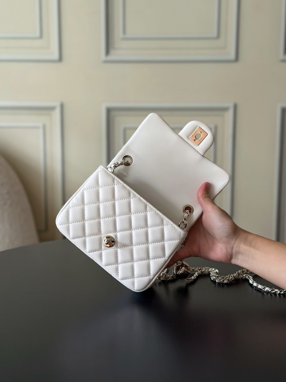 Anum Bags CHn Luxury Bag --114085