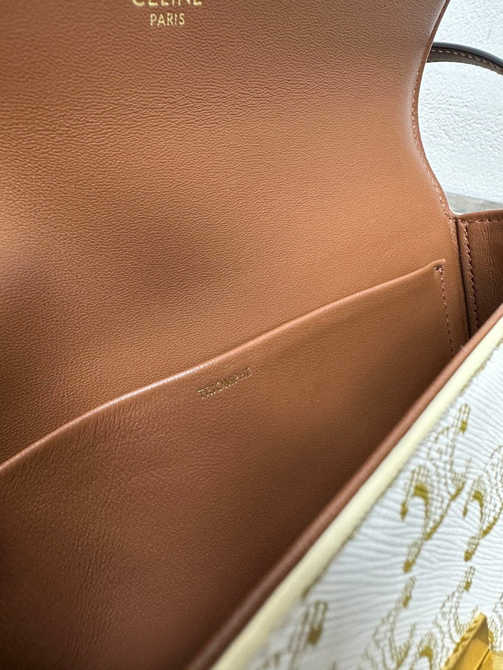 Ezyycart Bags Celine Luxury Bag --112429