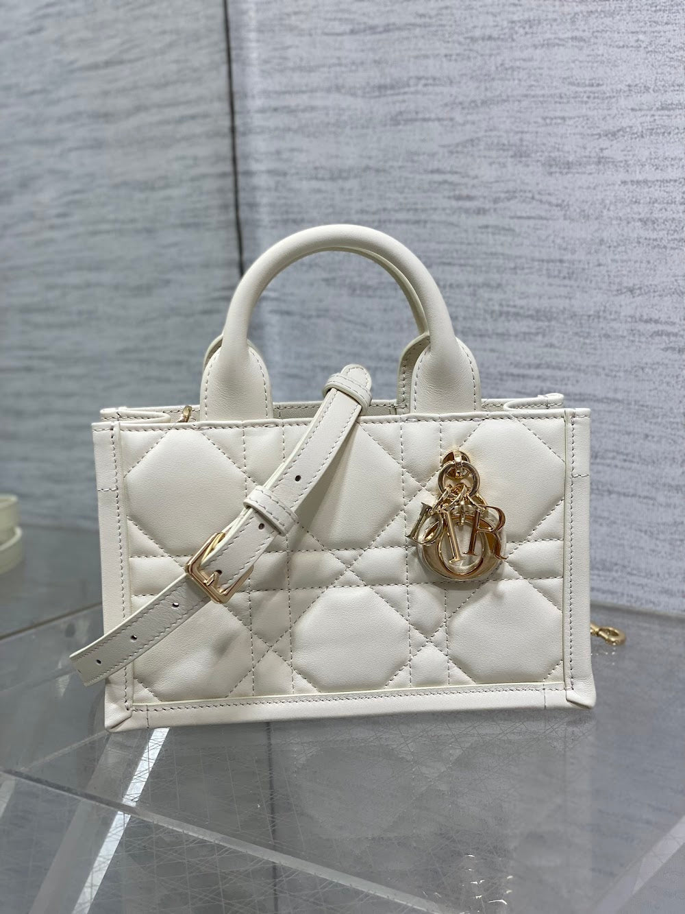 new-luxury-designer-bags-nm15854