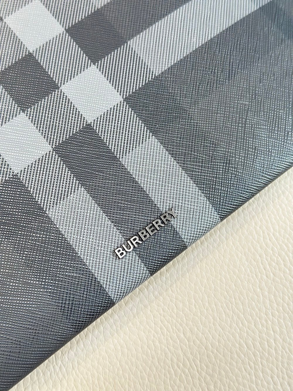 Ezyycart Bags Burberryn Luxury Bag --92357