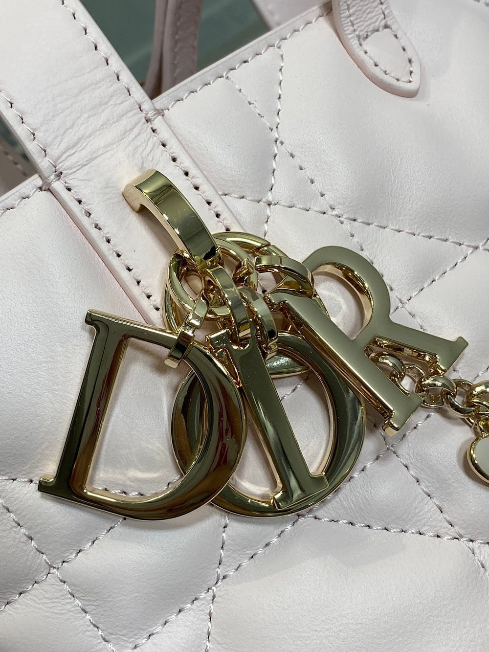 new-designer-premium-bags-nm16891