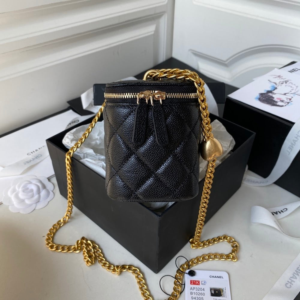 new-luxury-designer-bags-nm20548